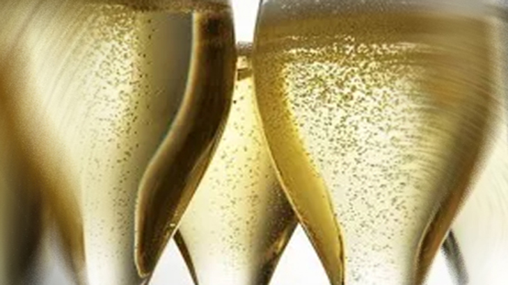 Vinagre y alcohol: proponen elaborarlos a partir de desechos de sidra